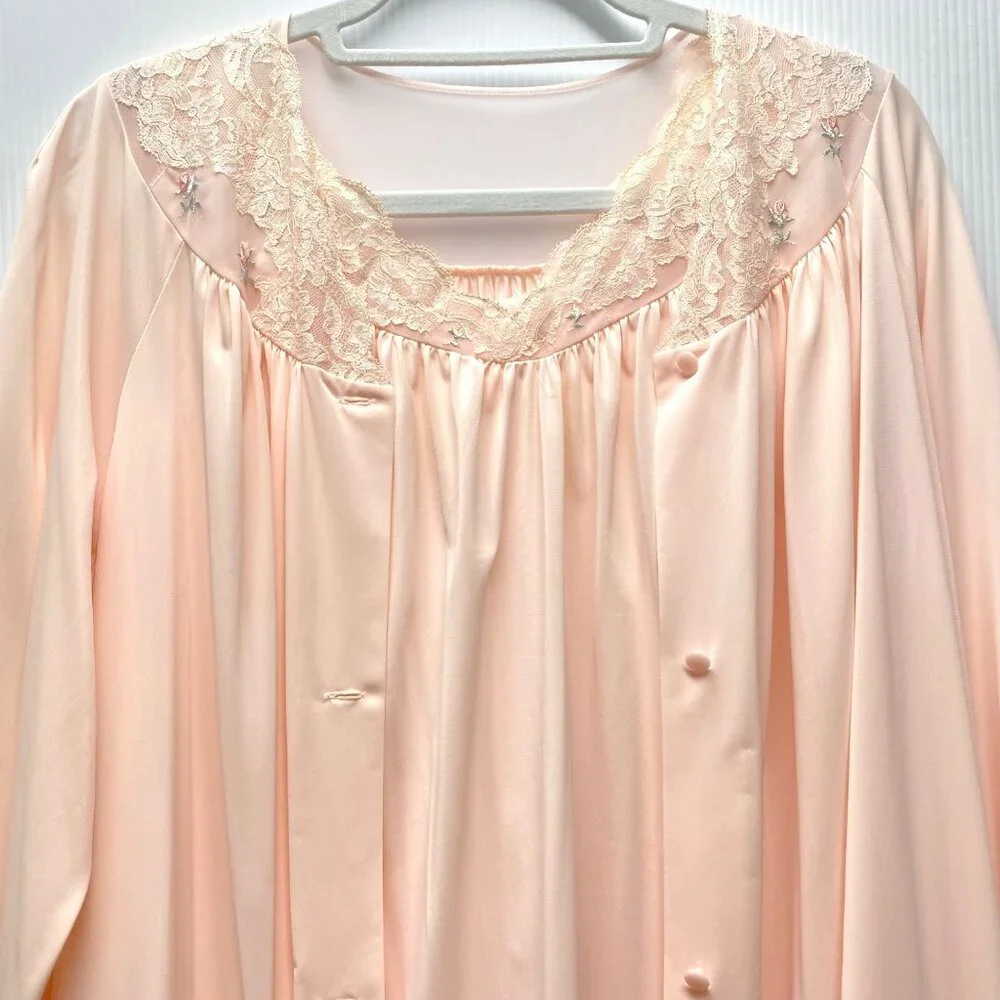 size M pink Shadowline nylon‎ vintage gown/robe set lace trim button front